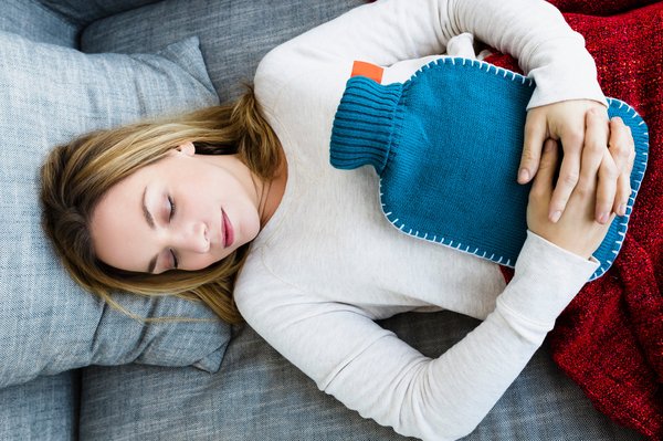 Bouillotte micro-ondes : chaleur douce et sécurité assurées